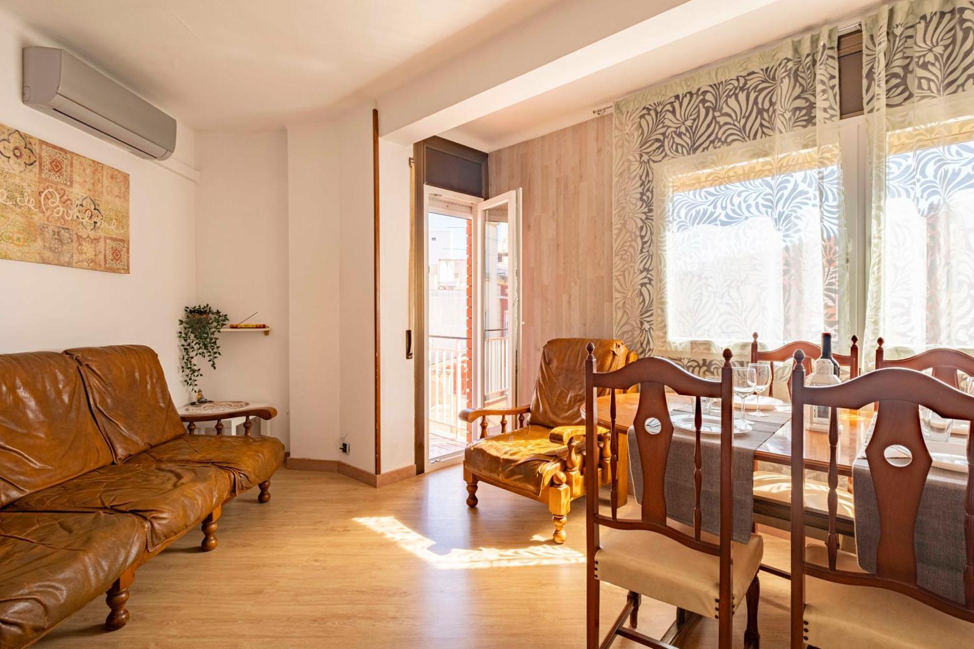 Апартаменты 5 Min To The Sea And 15 Min To Barcelona Center Сан-Адриан-де-Бесос Экстерьер фото