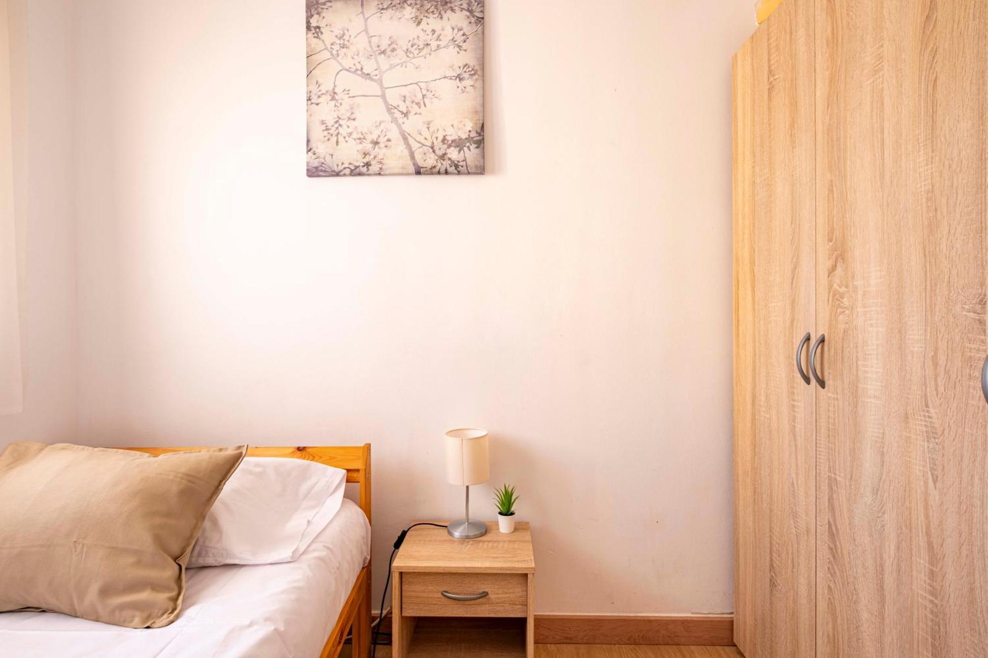Апартаменты 5 Min To The Sea And 15 Min To Barcelona Center Сан-Адриан-де-Бесос Экстерьер фото