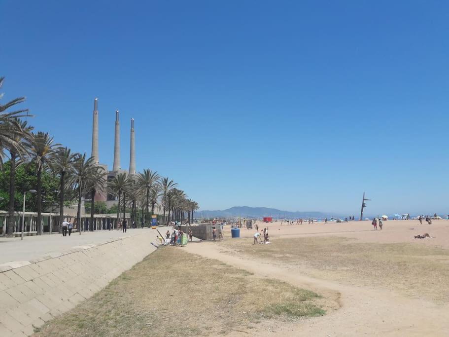 Апартаменты 5 Min To The Sea And 15 Min To Barcelona Center Сан-Адриан-де-Бесос Экстерьер фото